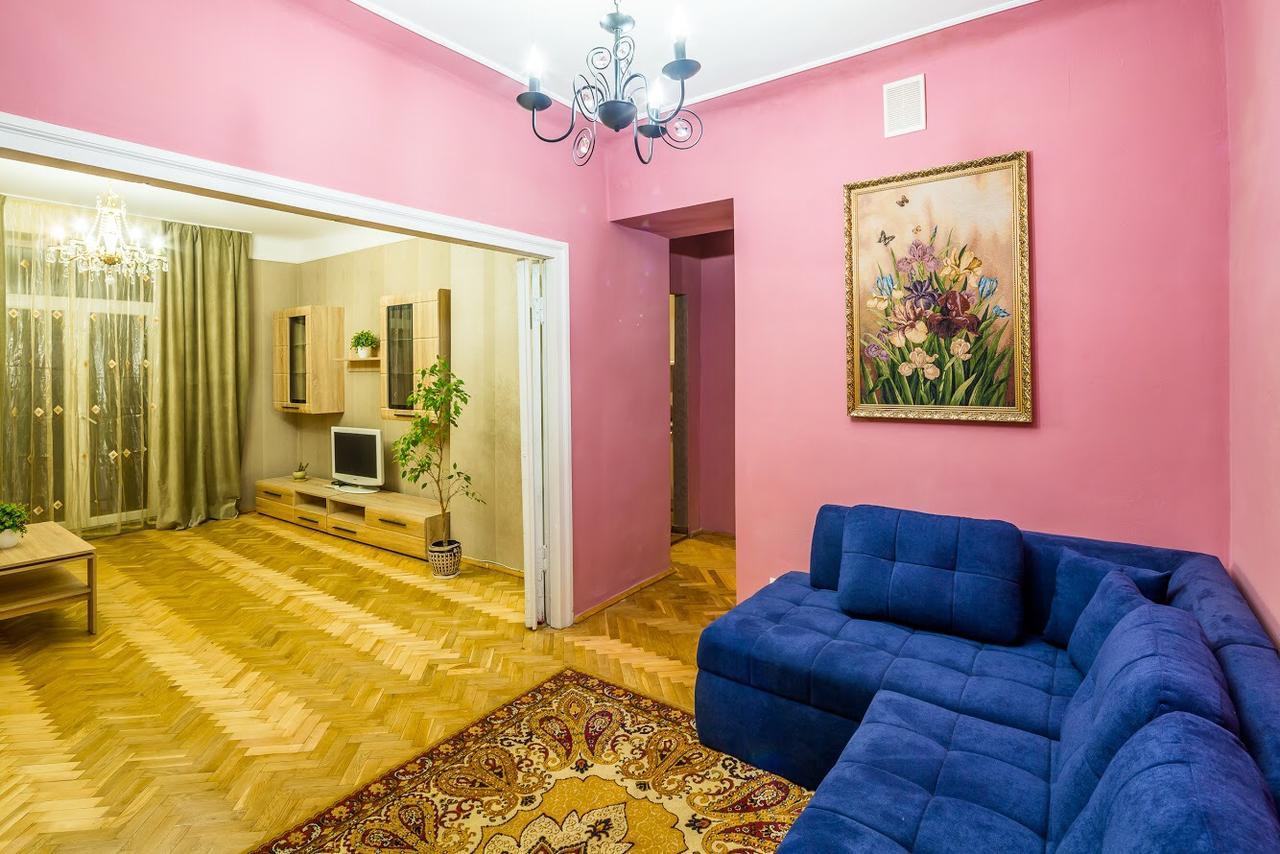 Apartments In The Center Lviv Dış mekan fotoğraf